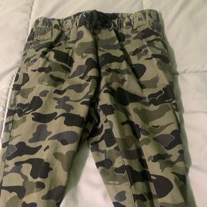 Camouflage joggers